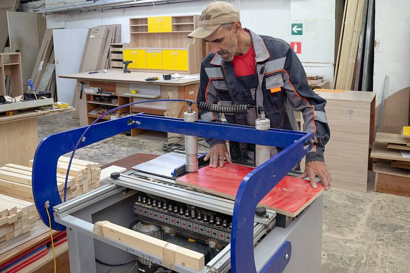 /company/proizvodstvo/